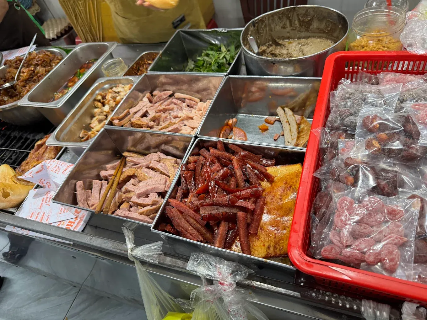 Bánh Mì Trường Tiền O Tho - ảnh 3